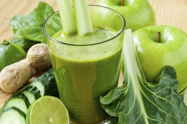 Receitas de Sucos Verdes para Desintoxicar o Corpo