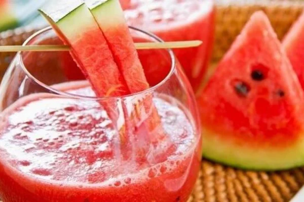 Suco de Melancia – Hidrate-se e Revitalize-se no Verão