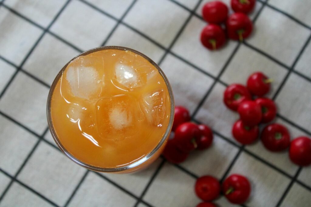 Benefícios do suco de acerola e suco de acerola vitamina c